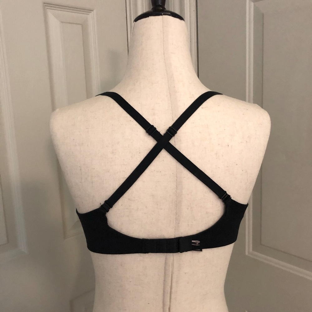 Victoria’s Secret Plunge Push Up Bra in 34D